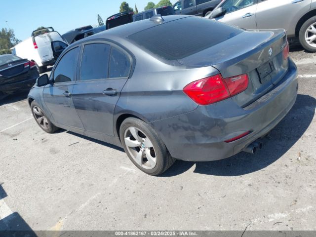 2012 BMW 328I WBA3C1C59CA696855 Photo 2