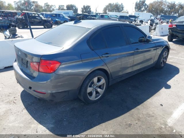 2012 BMW 328I WBA3C1C59CA696855 Photo 3