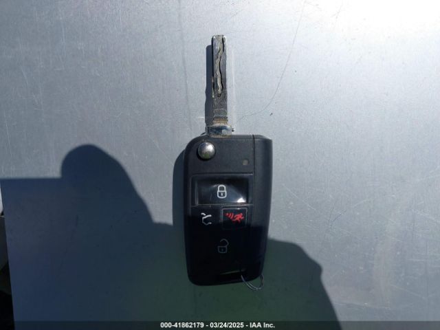 3VV1B7AX0KM043032 Volkswagen Tiguan 2.0t S