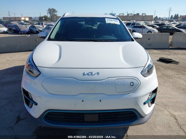 KNDCC3LG1N5160736 KIA Niro Ev S