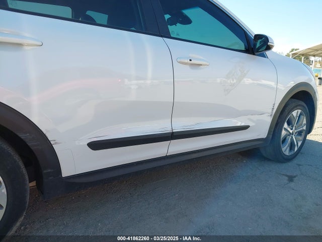 KNDCC3LG1N5160736 KIA Niro Ev S
