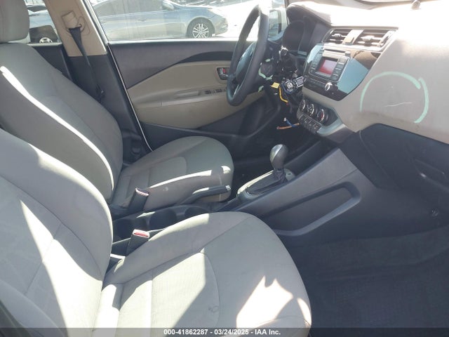 KNADM5A35G6621542 KIA RIO LX