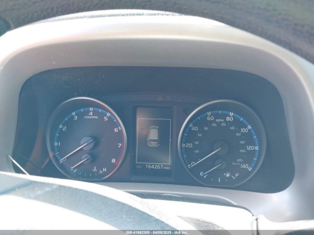 2T3ZFREV2HW404424 Toyota RAV4 LE