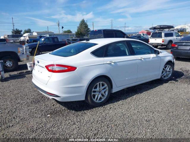 3FA6P0H74GR145906 Ford FUSION SE