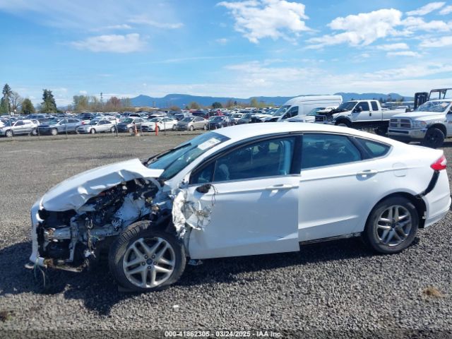 3FA6P0H74GR145906 Ford FUSION SE