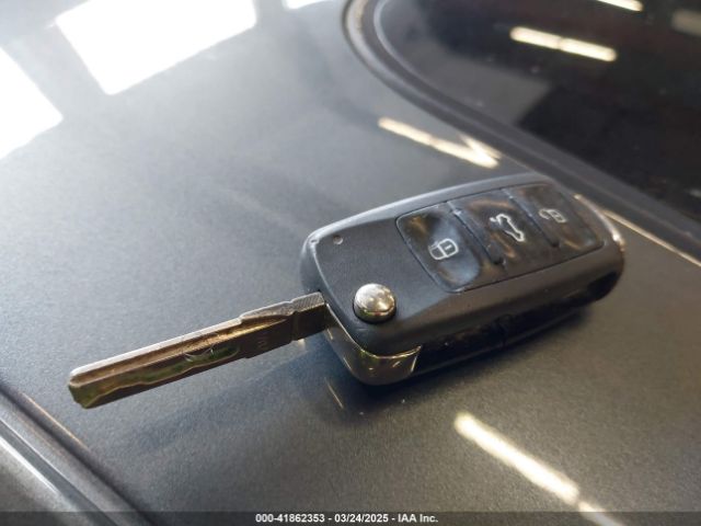 3VWL17AJ8EM388218 Volkswagen Jetta 1.8t Sel