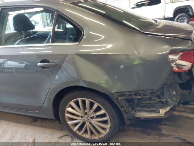 3VWL17AJ8EM388218 Volkswagen Jetta 1.8t Sel