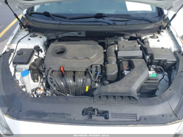 5NPE24AF1JH682871 Hyundai SONATA SE