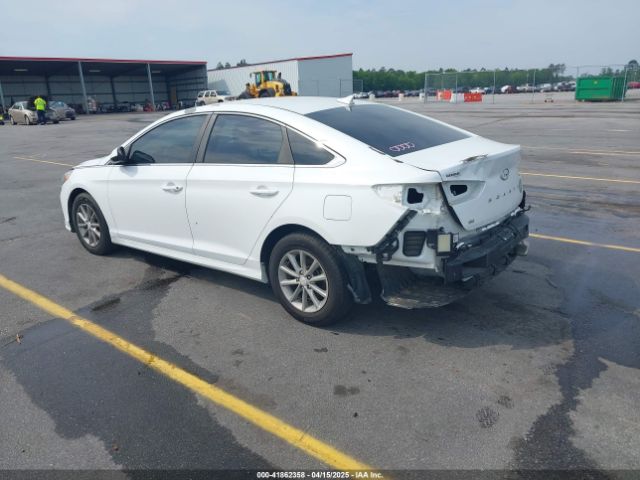 5NPE24AF1JH682871 Hyundai SONATA SE