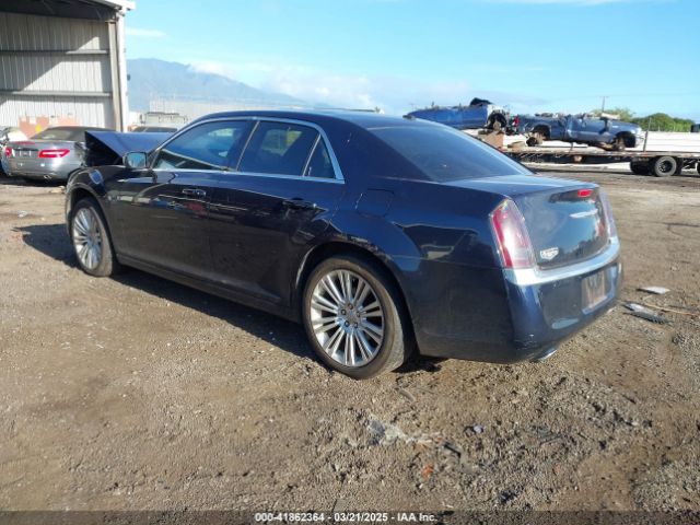 2011 CHRYSLER 300 2C3CA5CG3BH573543 Photo 2