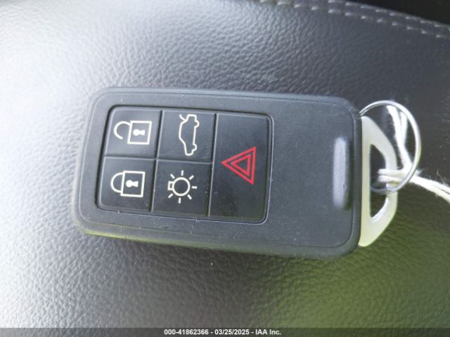 2018 VOLVO S60 YV126MFL0J2455110 Photo 10