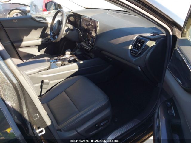 JTJGKCEZ3N2004456 Lexus Nx 350h Premium
