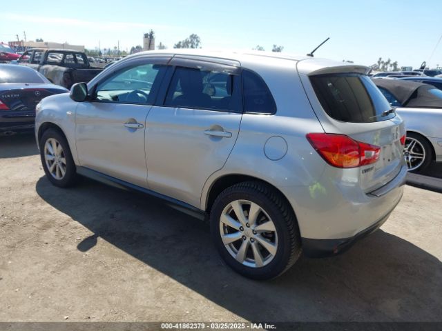 4A4AP3AUXEE003879 Mitsubishi Outlander Sport Es