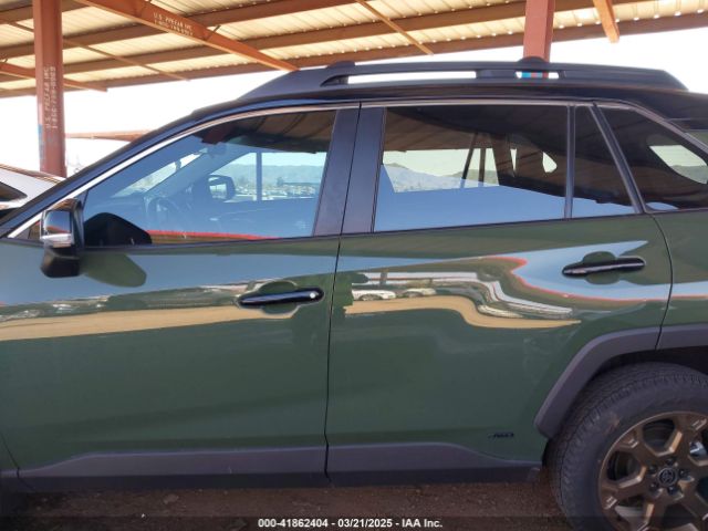 2T3UWRFV4RW199702 Toyota Rav4 Hybrid Woodland Edition