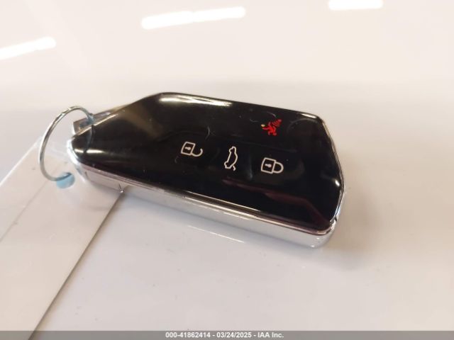 2023 VOLKSWAGEN ID.4 1V2DNPE83PC033639 Photo 10