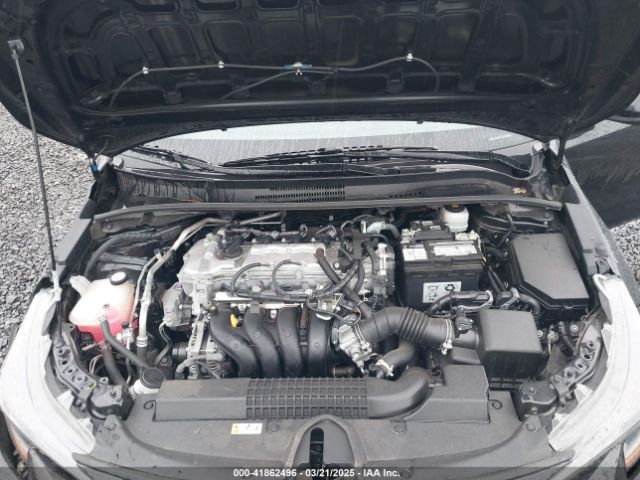 5YFEPMAE8NP369091 Toyota COROLLA LE