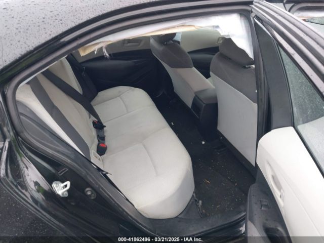 5YFEPMAE8NP369091 Toyota COROLLA LE