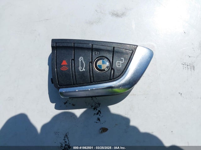 3MW5R1J00L8B03958 BMW 2020