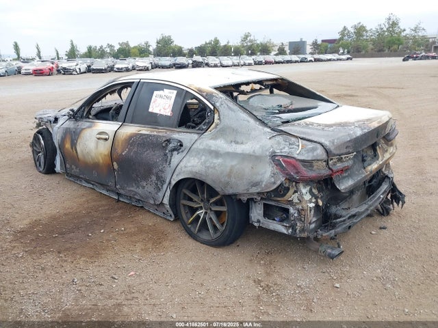 3MW5R1J00L8B03958 BMW 2020
