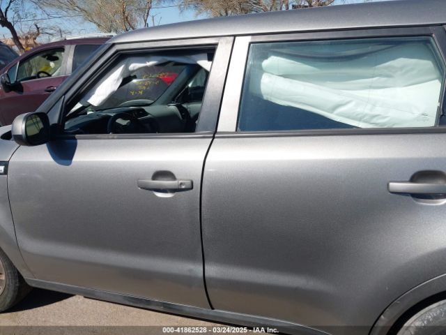 KNDJP3A53G7372638 KIA SOUL +