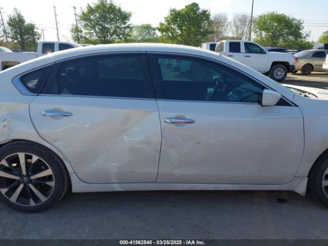 1N4AL3APXJC115123 Nissan Altima 2.5 Sr
