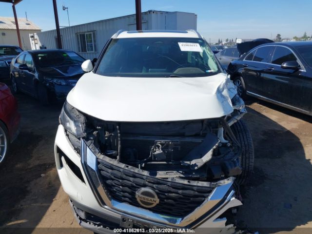 5N1AT3BA2MC782692 Nissan Rogue Sv Fwd