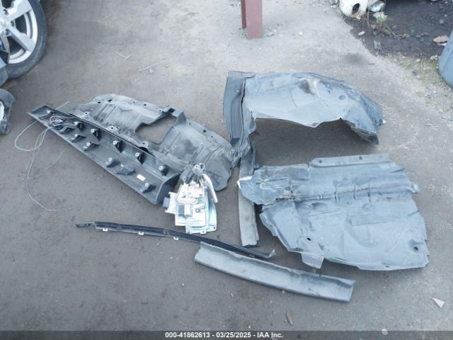 5N1AT3BA2MC782692 Nissan Rogue Sv Fwd