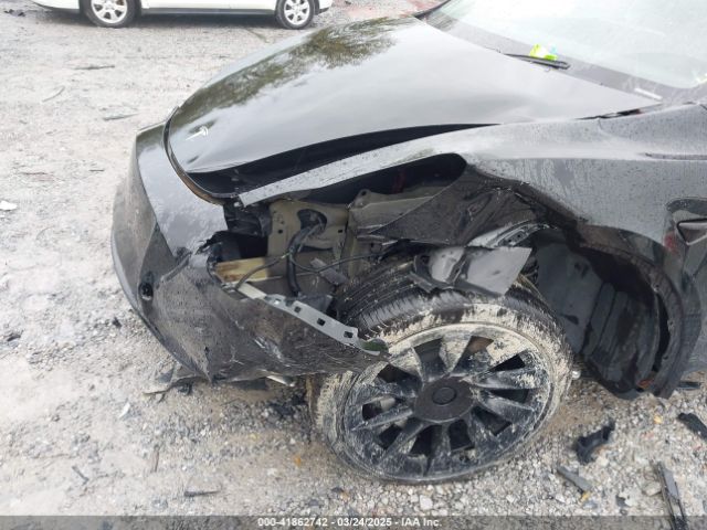 5YJYGDEE5MF076556 Tesla Model Y Long Range Dual Motor All-wheel Drive