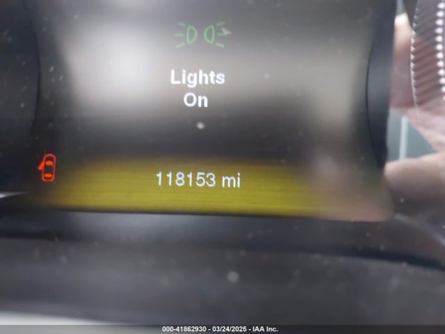 1C4PJMDSXHW622175 Jeep Cherokee Limited 4x4