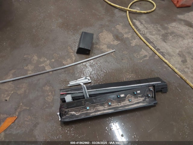 JM3KKDHA1R1146283 Mazda py