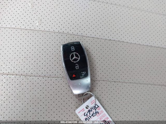WDDZF4KB5JA352116 Mercedes-Benz E 300 4matic