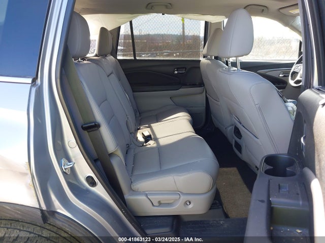 5FNYF6H20MB066095 Honda Pilot Awd Special Edition