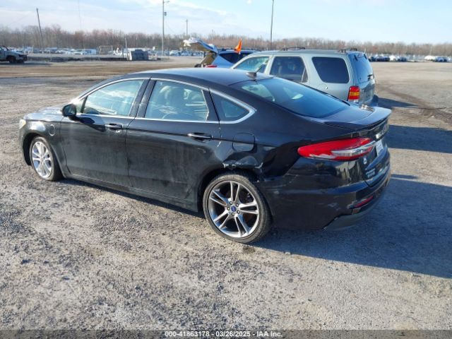 3FA6P0SU6KR213131 Ford Fusion Energi Titanium