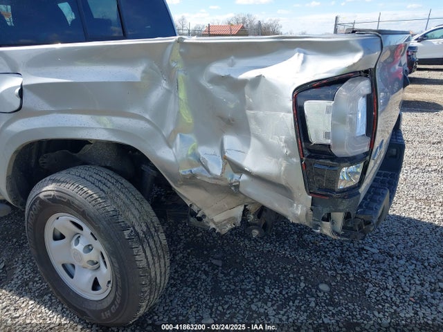 3TMCZ5AN3PM647915 Toyota Tacoma Sr V6