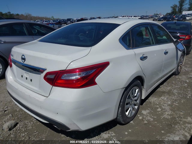 1N4AL3AP0HN354873 Nissan Altima 2.5 S