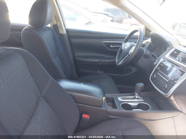 1N4AL3AP0HN354873 Nissan Altima 2.5 S