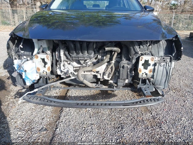 JM1BPACL1K1109354 Mazda Mazda3 Select Package