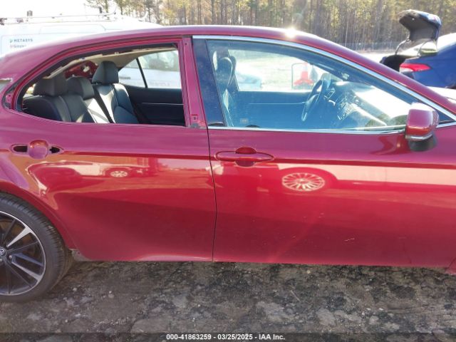 4T1B61HK1JU527537 Toyota CAMRY XSE