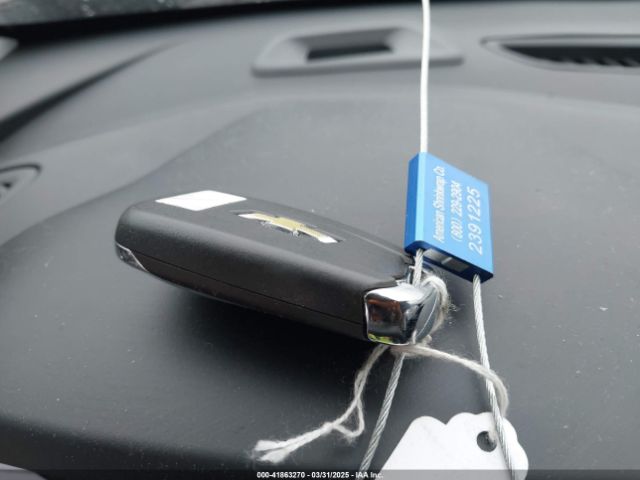 KL77LKE21RC107742 Chevrolet Trax Fwd Activ