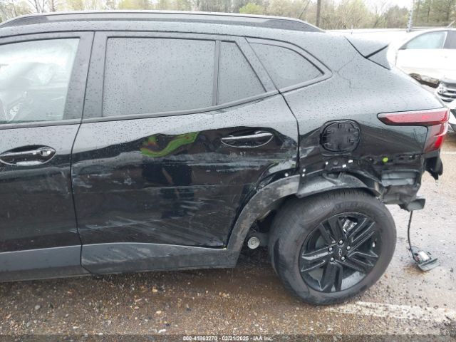 KL77LKE21RC107742 Chevrolet Trax Fwd Activ