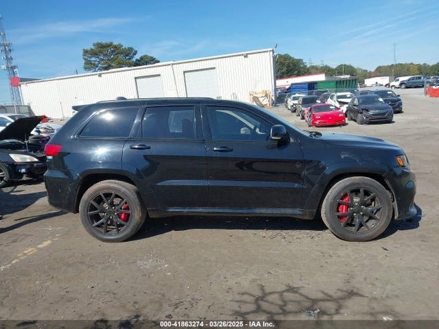 1C4RJFDJ2HC696025 Jeep Grand Cherokee Srt 4x4
