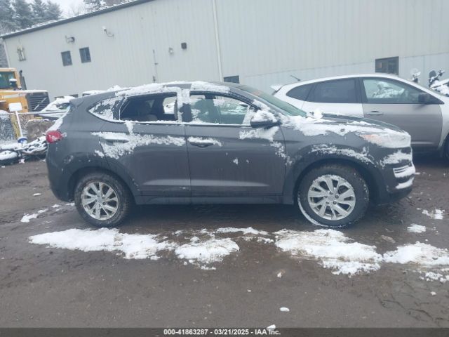 KM8J2CA44LU138893 Hyundai TUCSON SE