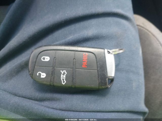 2017 CHRYSLER 200 1C3CCCFB4HN512457 Photo 10