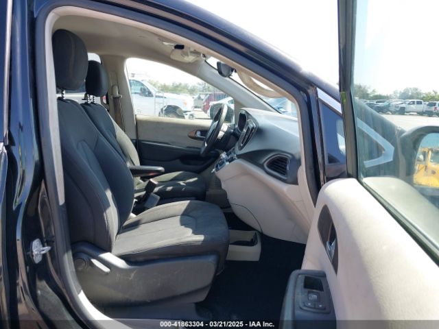 2017 CHRYSLER PACIFICA 2C4RC1DG6HR501164 Photo 4