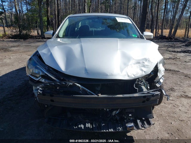 3N1AB7AP3JY322516 Nissan SENTRA SV
