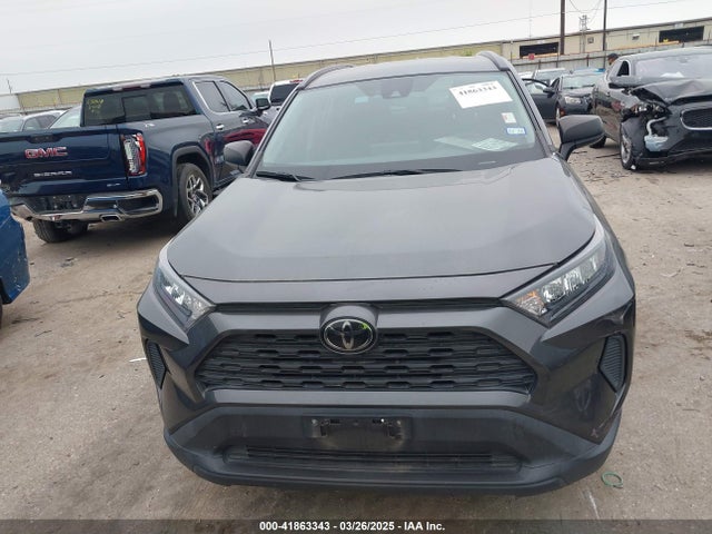 2T3H1RFVXLW078289 Toyota RAV4 LE