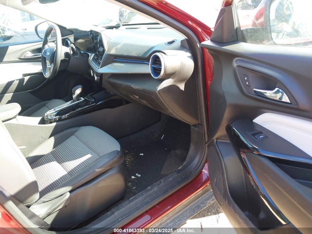 KL77LHE28RC235673 Chevrolet Trax Fwd Lt