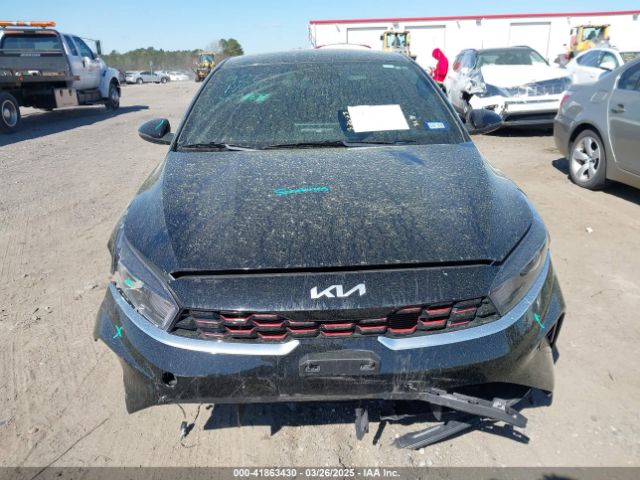 3KPF54AD2PE688704 KIA Forte Gt-line