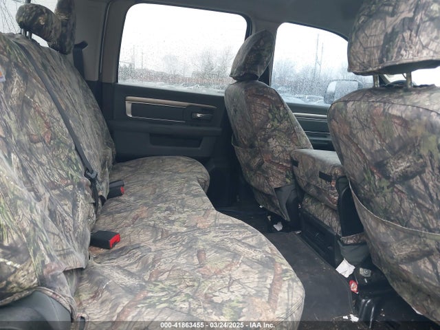 RAM 1500 2017 1C6RR7TT2HS792347 Image 8