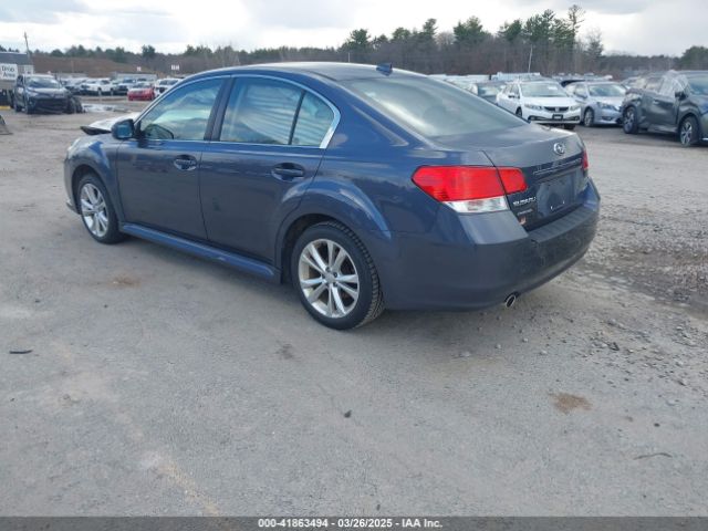 2014 SUBARU LEGACY 4S3BMBC63E3020628 Photo 2